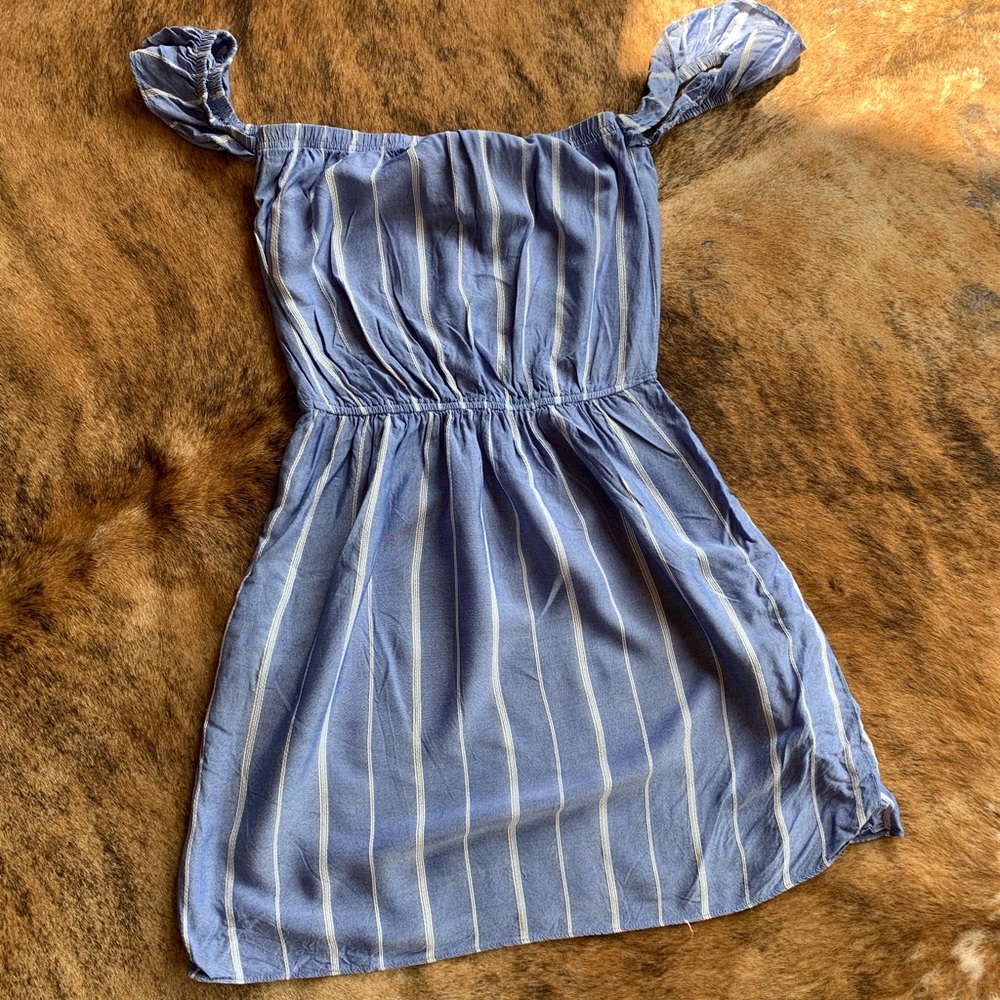 American eagle Off the shoulder dress - small